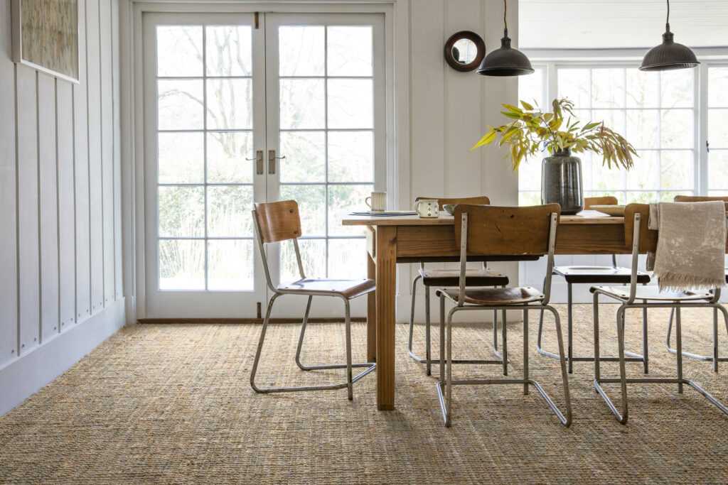 Sisal-Carpet-in-Living-Room-